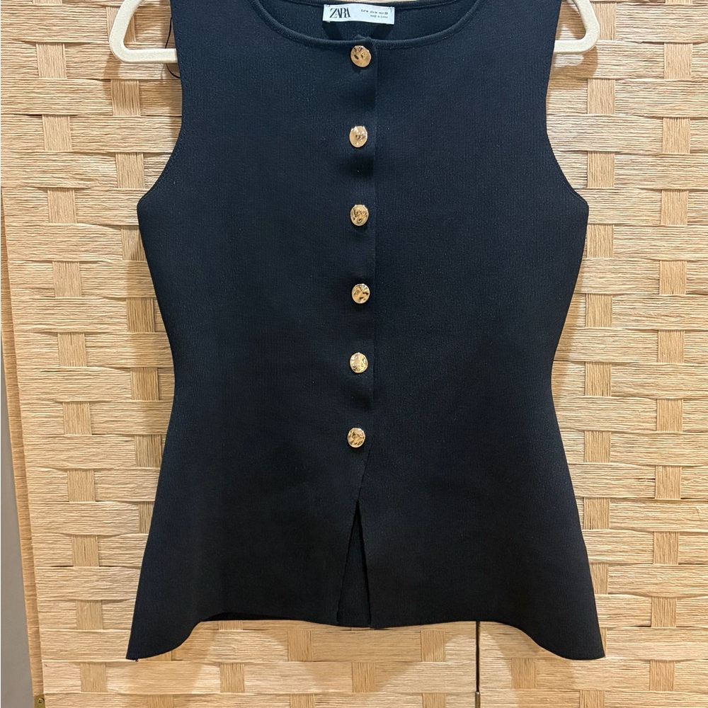Zara BASIC KNIT GOLD BUTTON VEST NWOT SIZE MED office siren minimalist - Picture 3 of 8